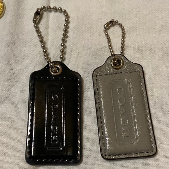 Dooney & Bourke Heart and Tag Keychains - Pink, Gold, Black, Brown - Picture 3 of 5